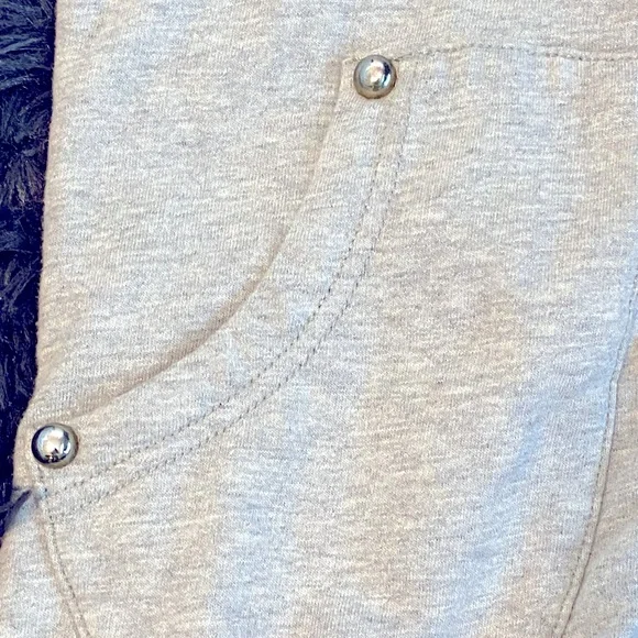 Twisted Heart Zip Up Hoodie - Picture 7 of 10